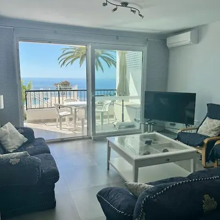 3 Bedroom In With Sea View Apartamento