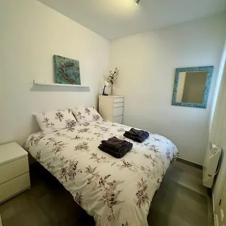 3 Bedroom In With Sea View Apartamento Nerja