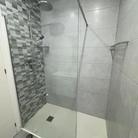 3 Bedroom In With Sea View