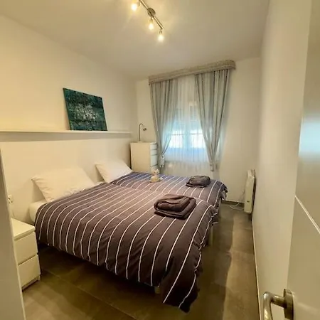 Apartmán 3 Bedroom In With Sea View *
